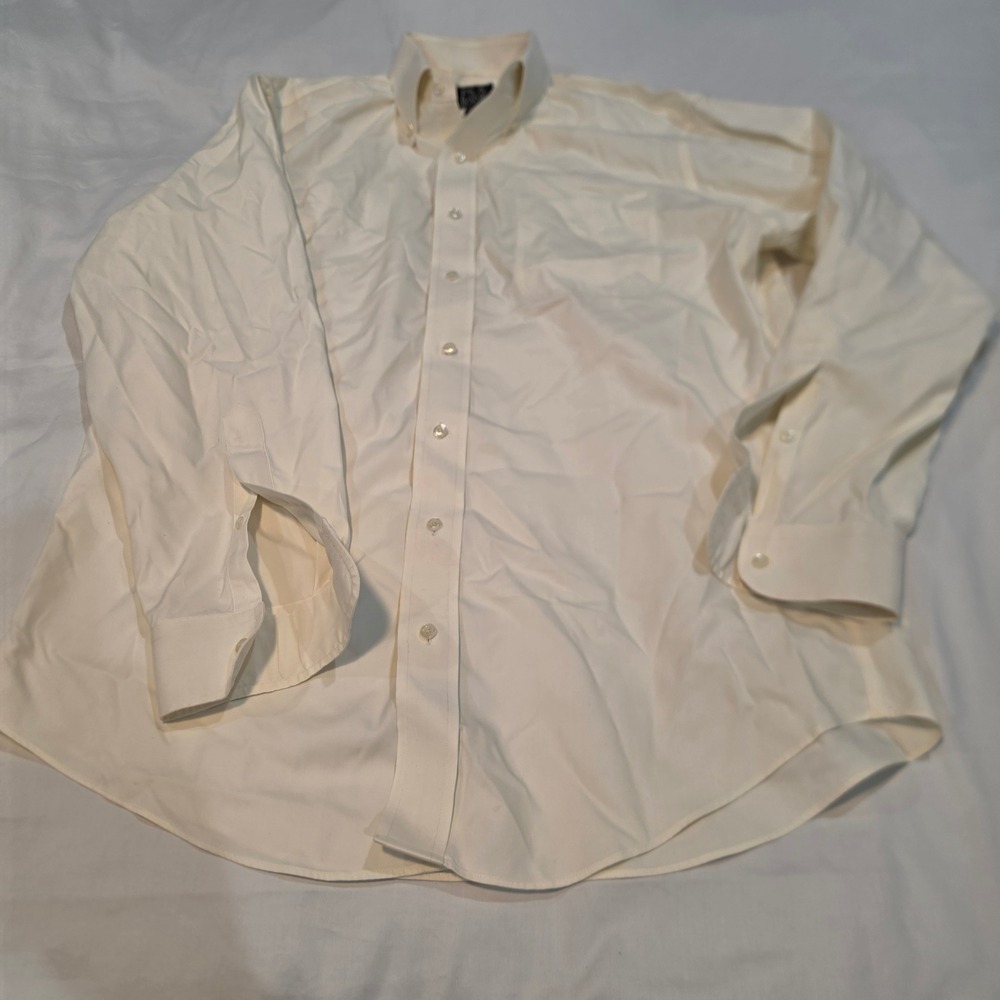 Jos. A. Bank Button Down Mens 16-34 Cream Good Tailored Fit Traveler Cotton
